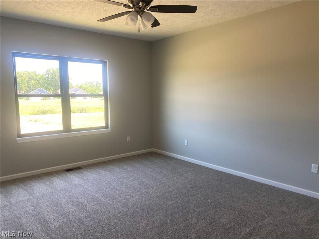1167 Fox Run Grafton OH 44044