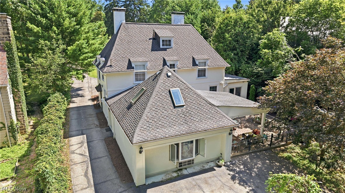 4812 Oak Knoll Drive Boardman OH 44512