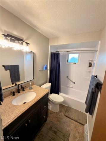 1700 Winchester Drive Parma OH 44134