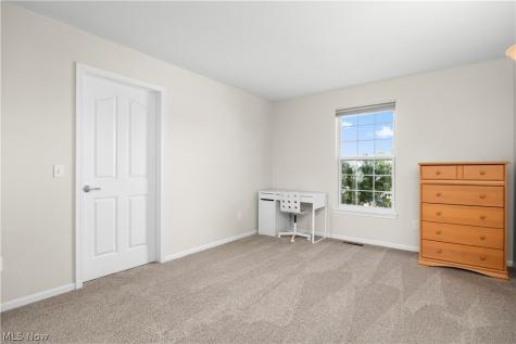 27130 Lynde Drive Olmsted Twp OH 44138