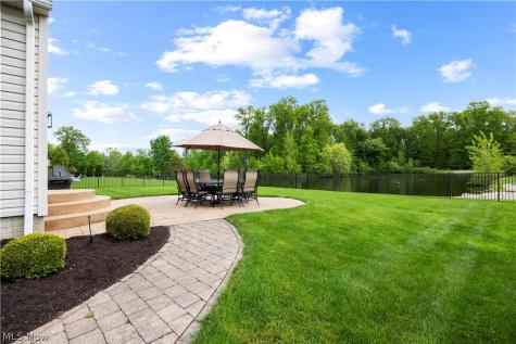 27130 Lynde Drive Olmsted Twp OH 44138