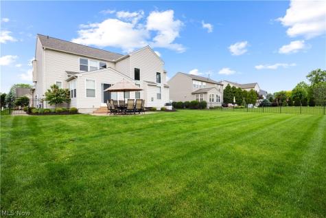27130 Lynde Drive Olmsted Twp OH 44138