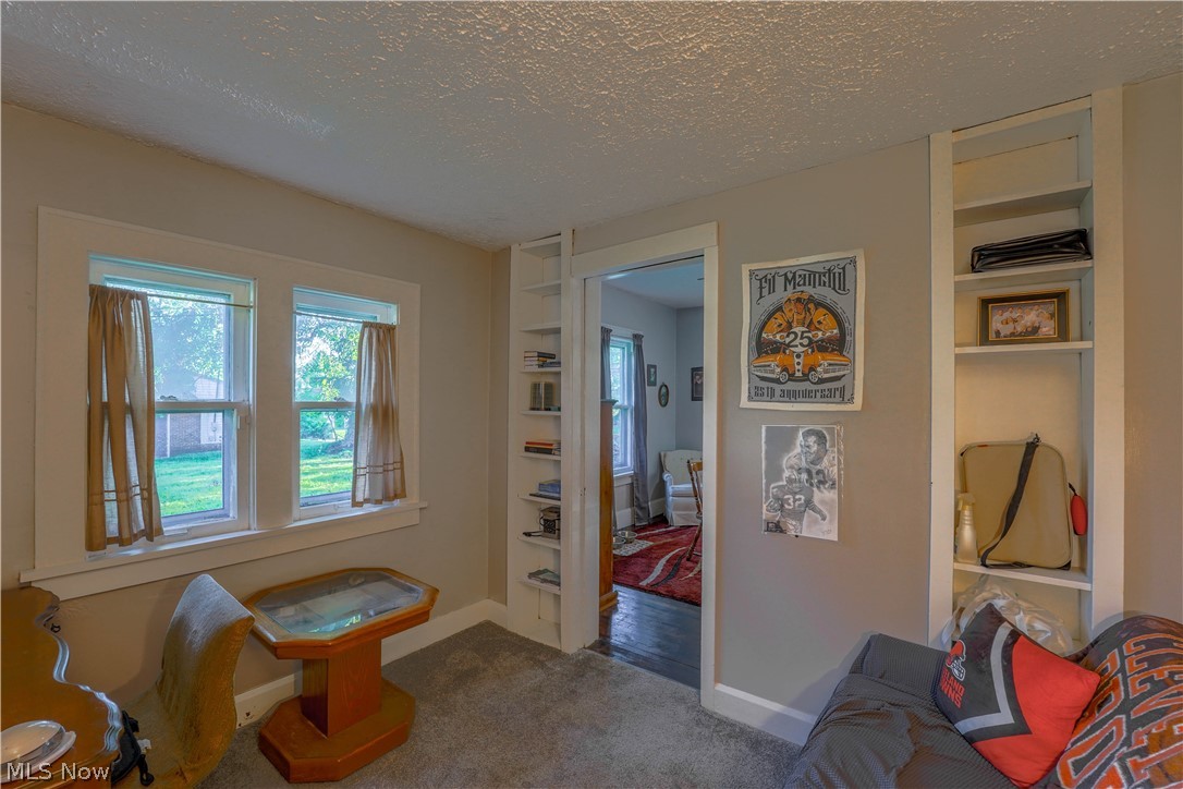 1215 Bellflower Avenue SW Canton OH 44710