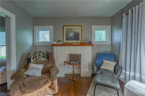 1215 Bellflower Avenue SW Canton OH 44710