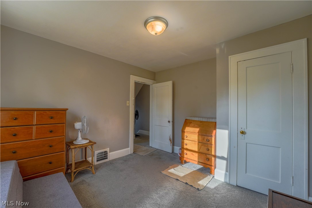 1215 Bellflower Avenue SW Canton OH 44710