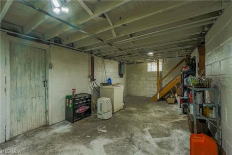 1215 Bellflower Avenue SW Canton OH 44710