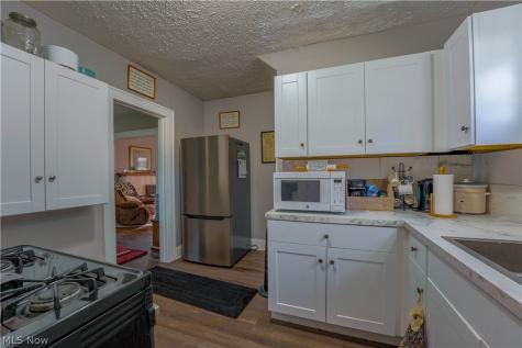 1215 Bellflower Avenue SW Canton OH 44710