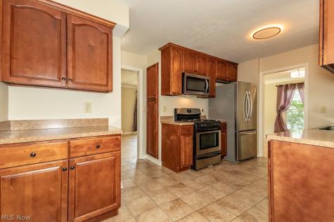 1535 Laclede Road South Euclid OH 44121
