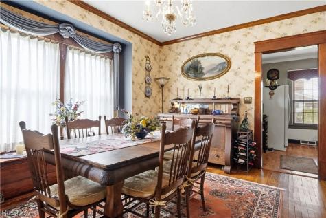 3972 Washington Park Boulevard Newburgh Heights OH 44105