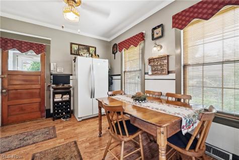 3972 Washington Park Boulevard Newburgh Heights OH 44105