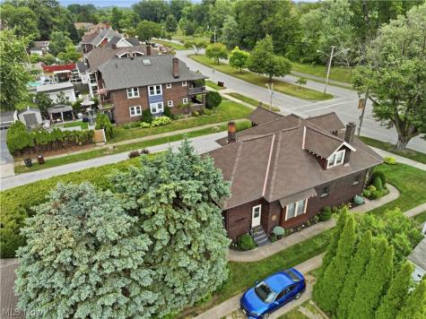3972 Washington Park Boulevard Newburgh Heights OH 44105