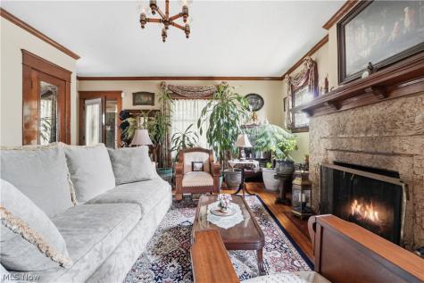 3972 Washington Park Boulevard Newburgh Heights OH 44105