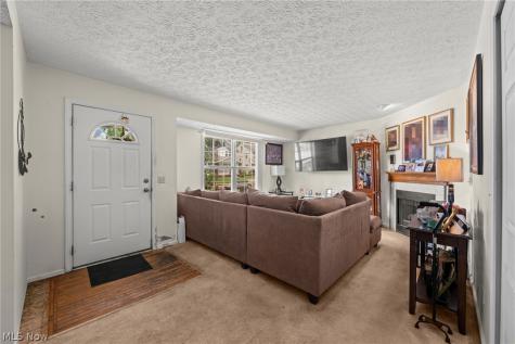 620 19th NW Street Canton OH 44709