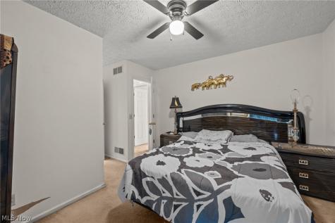 620 19th NW Street Canton OH 44709