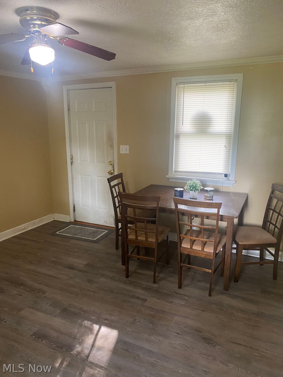 5542 Linn Road Amherst OH 44001
