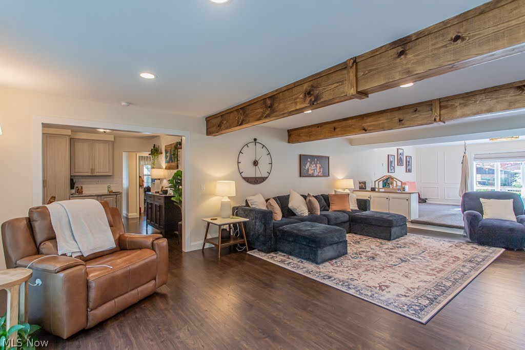 1805 Stonehenge Avenue NE Warren OH 44483