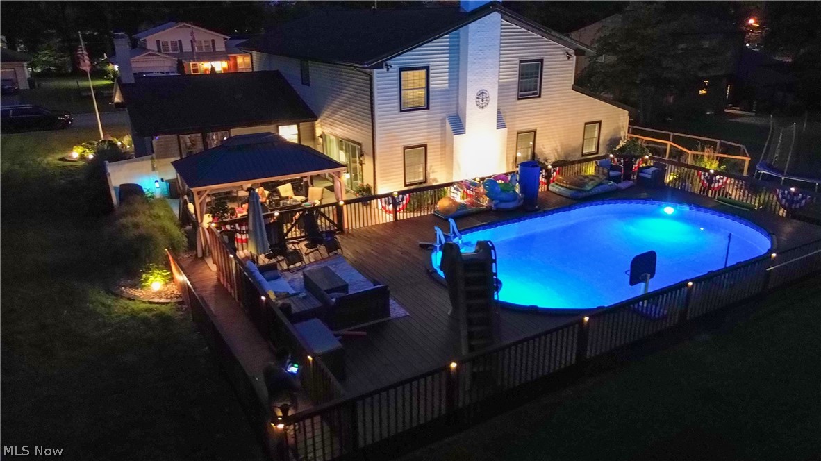 1805 Stonehenge Avenue NE Warren OH 44483