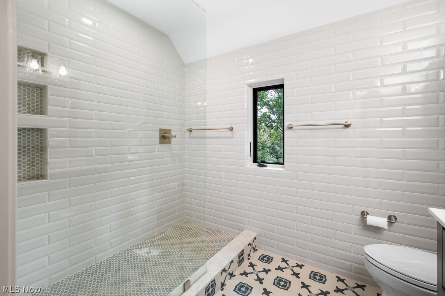 20772 Beach Cliff Boulevard Rocky River OH 44116