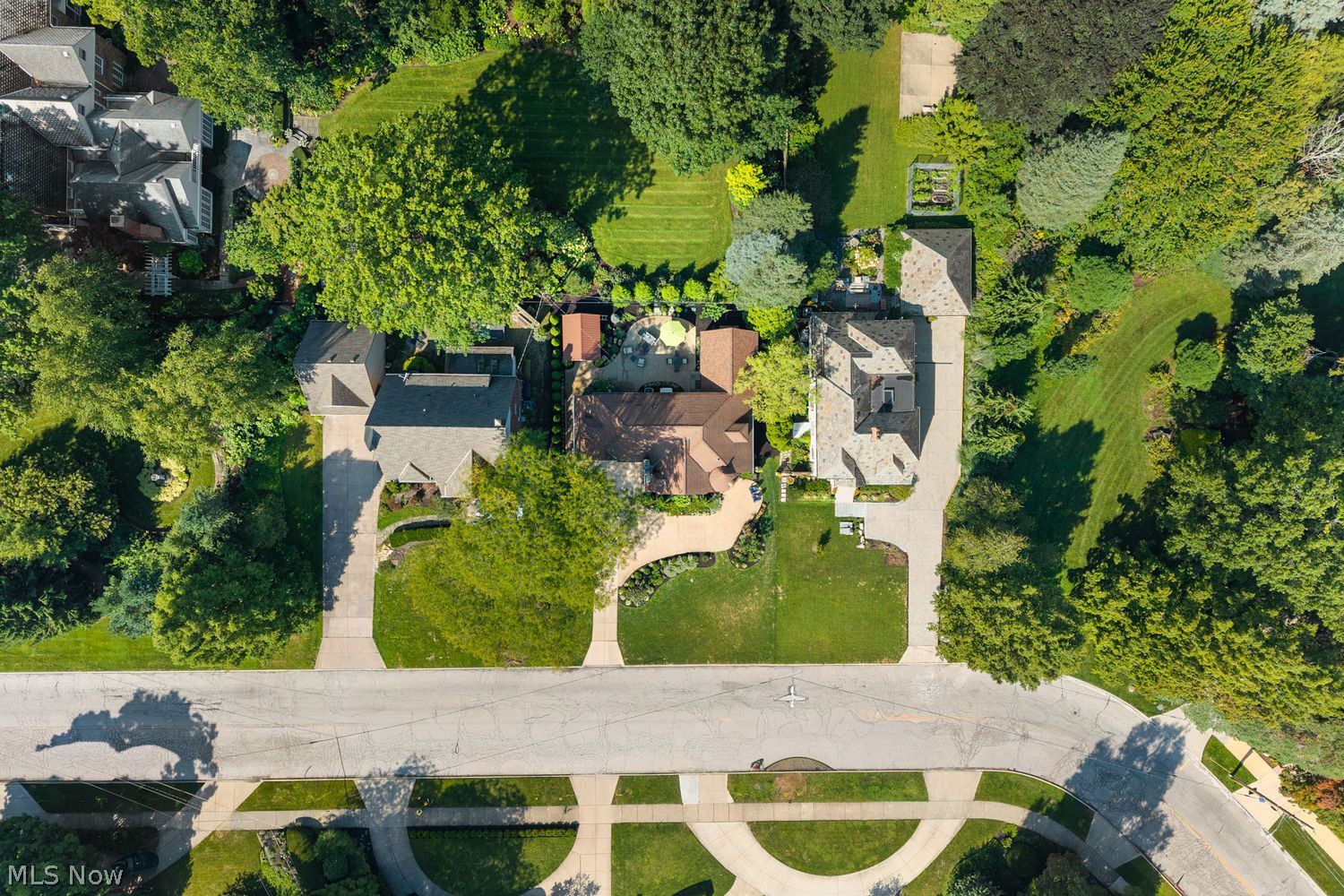 20772 Beach Cliff Boulevard Rocky River OH 44116