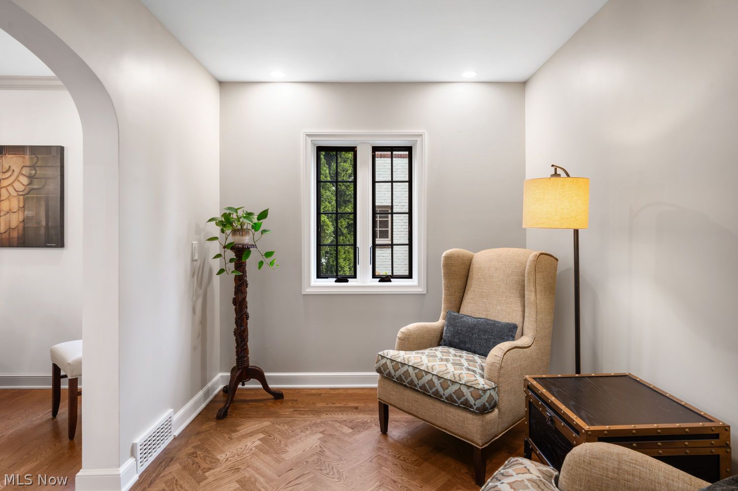 20772 Beach Cliff Boulevard Rocky River OH 44116