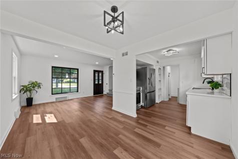 7317 Parma Park Boulevard Parma OH 44130