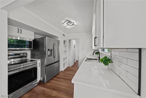 7317 Parma Park Boulevard Parma OH 44130