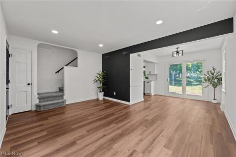 7317 Parma Park Boulevard Parma OH 44130