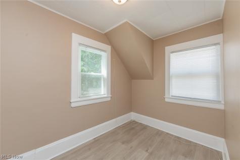 4112 Cullen Drive Cleveland OH 44105