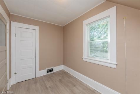 4112 Cullen Drive Cleveland OH 44105