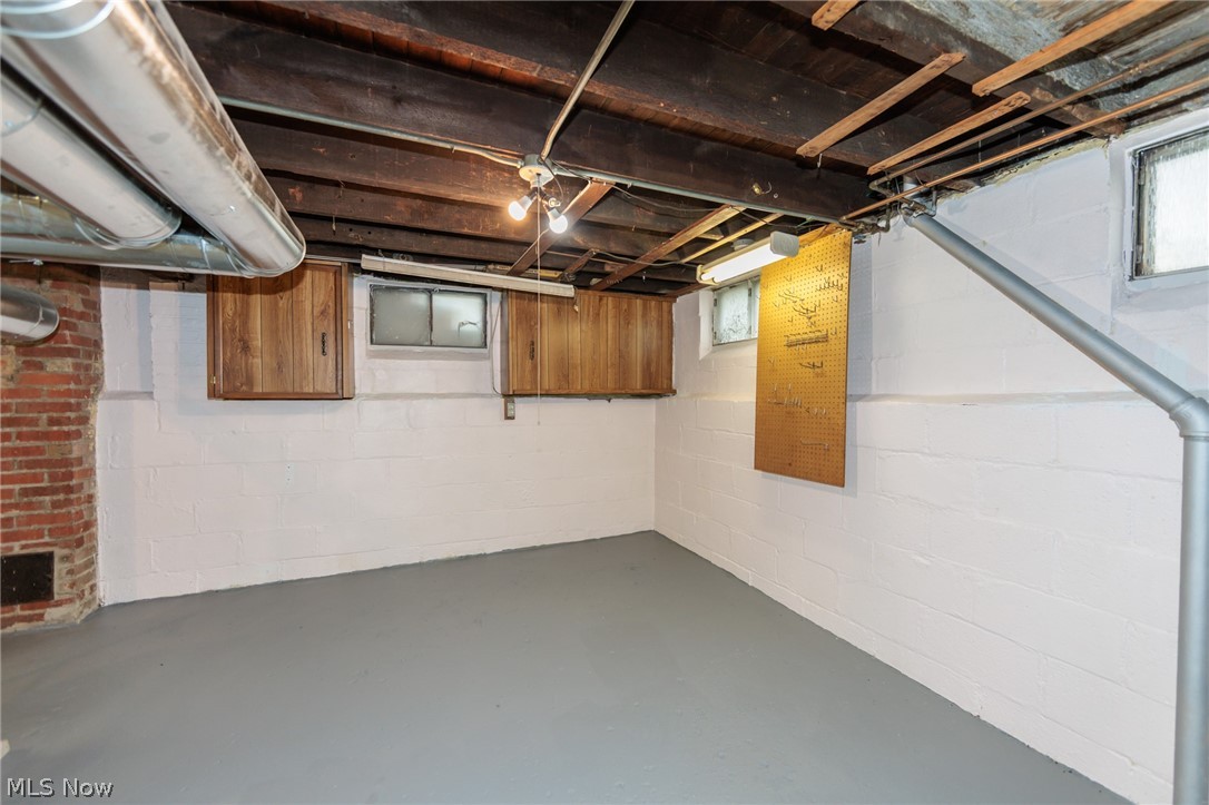 4112 Cullen Drive Cleveland OH 44105