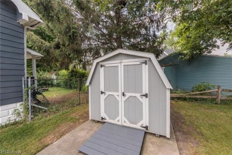 4112 Cullen Drive Cleveland OH 44105