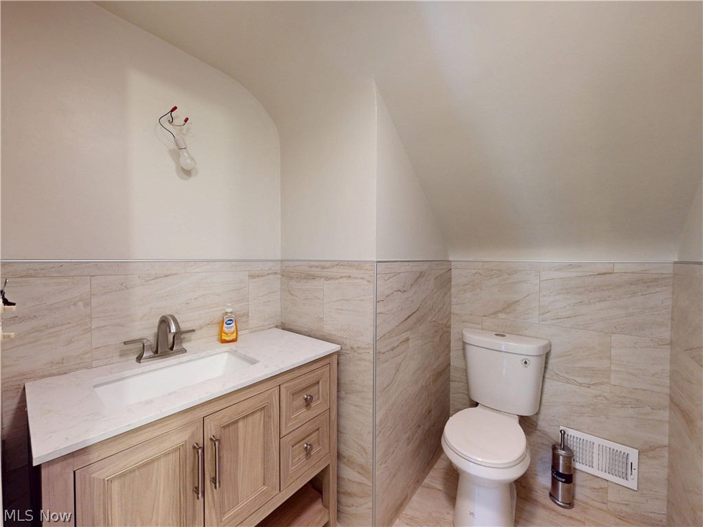 1791 Kapel Drive Euclid OH 44117