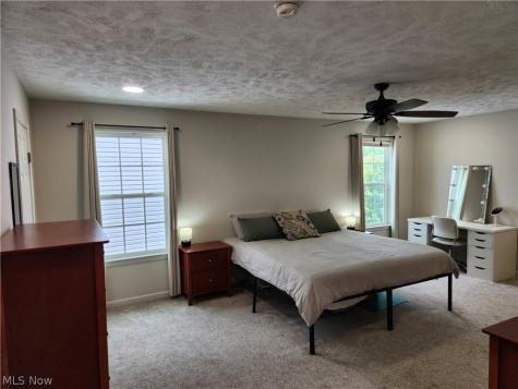 218 Stone Ridge Way Berea OH 44017