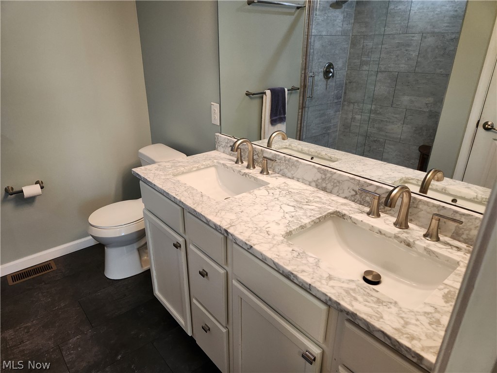 218 Stone Ridge Way Berea OH 44017
