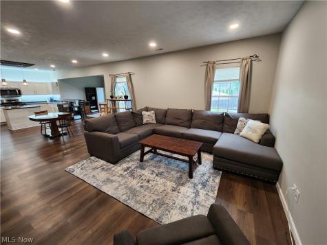 218 Stone Ridge Way Berea OH 44017
