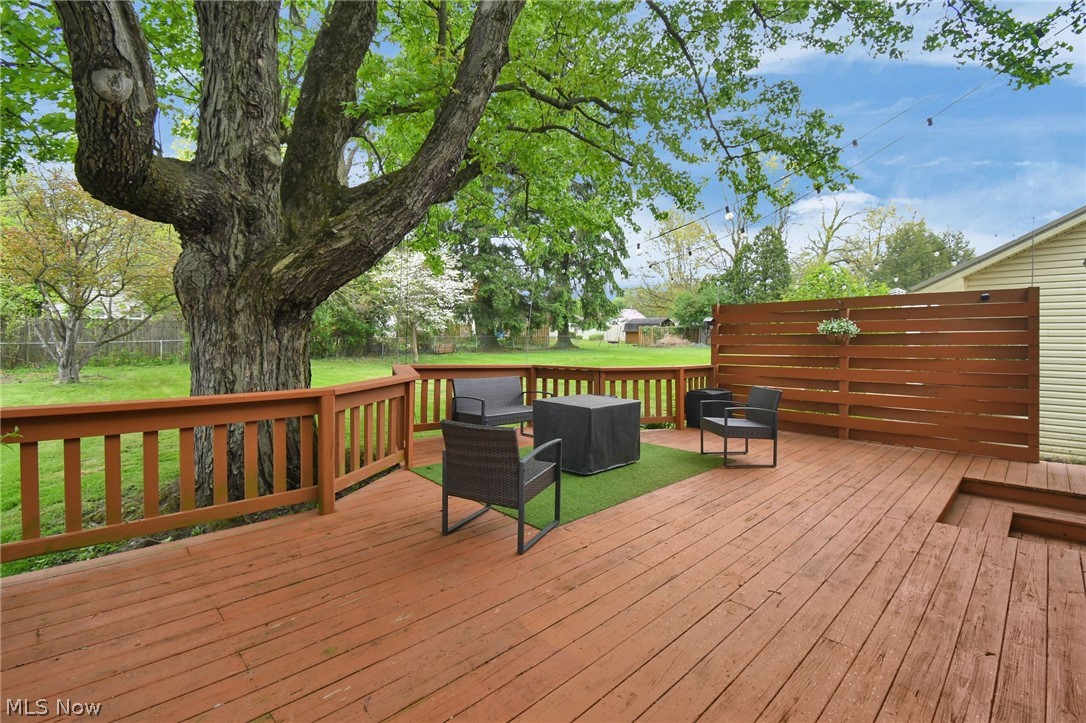 955 Maumee Avenue Mansfield OH 44906