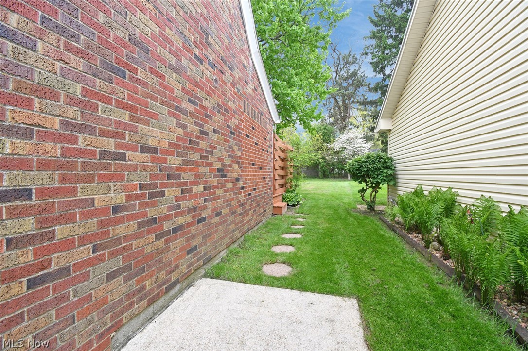 955 Maumee Avenue Mansfield OH 44906