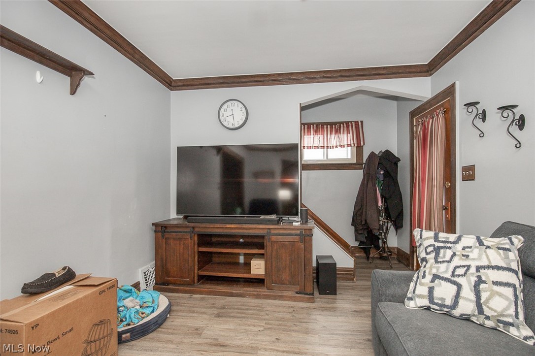 11412 Thrush Avenue Cleveland OH 44111