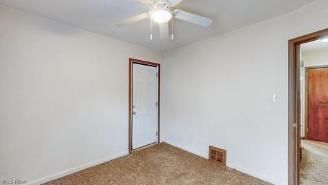 841 Caddo Avenue Akron OH 44305
