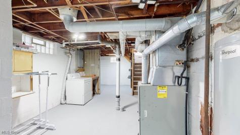841 Caddo Avenue Akron OH 44305
