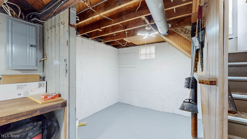 841 Caddo Avenue Akron OH 44305