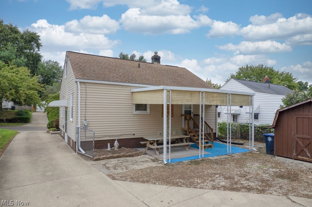 841 Caddo Avenue Akron OH 44305