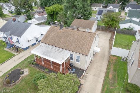 841 Caddo Avenue Akron OH 44305