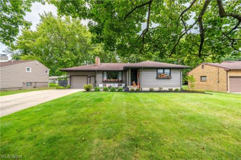 3433 Bentwillow Lane Youngstown OH 44511