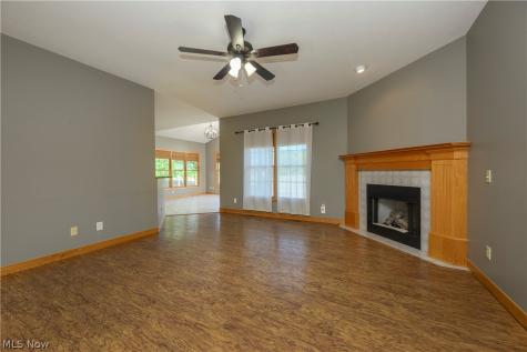 1436 Glenbrook Avenue Louisville OH 44641