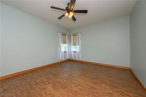 1436 Glenbrook Avenue Louisville OH 44641