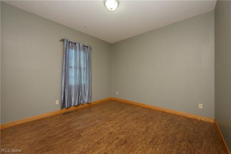 1436 Glenbrook Avenue Louisville OH 44641