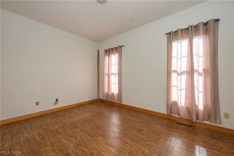 1436 Glenbrook Avenue Louisville OH 44641