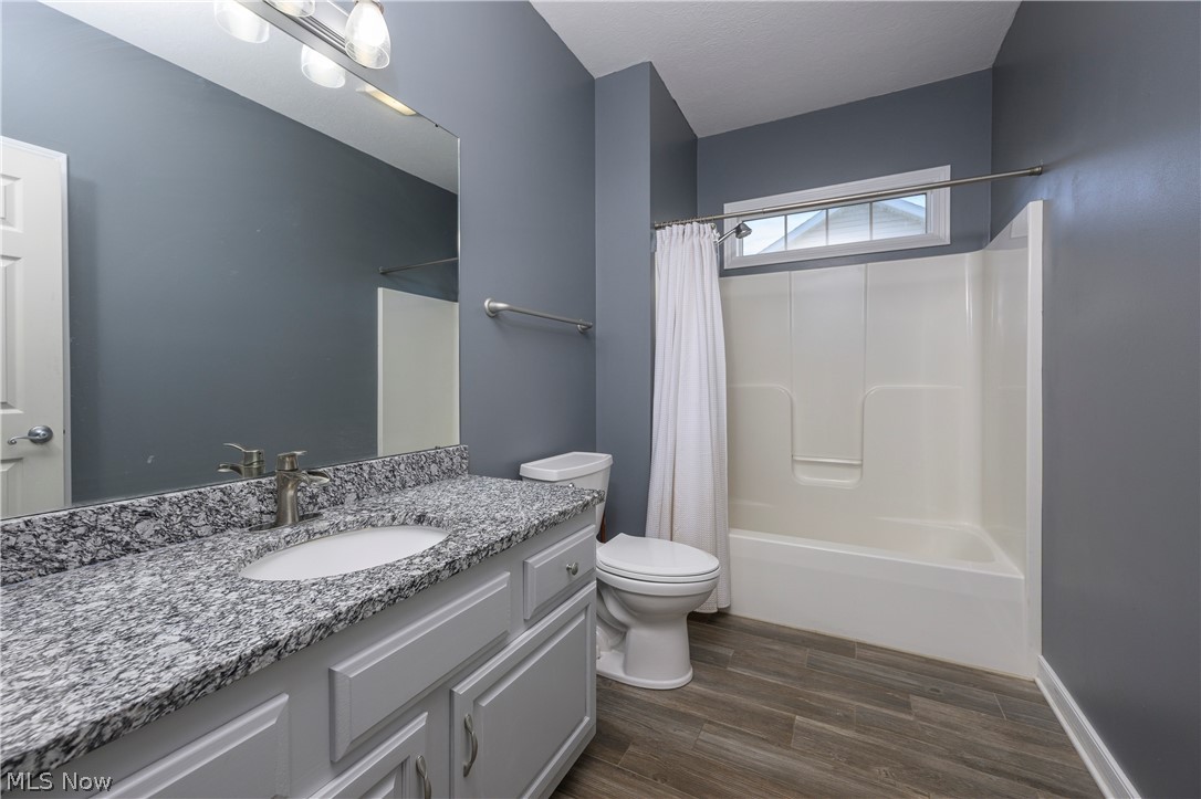 1436 Glenbrook Avenue Louisville OH 44641