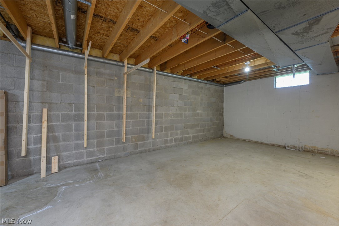 1436 Glenbrook Avenue Louisville OH 44641